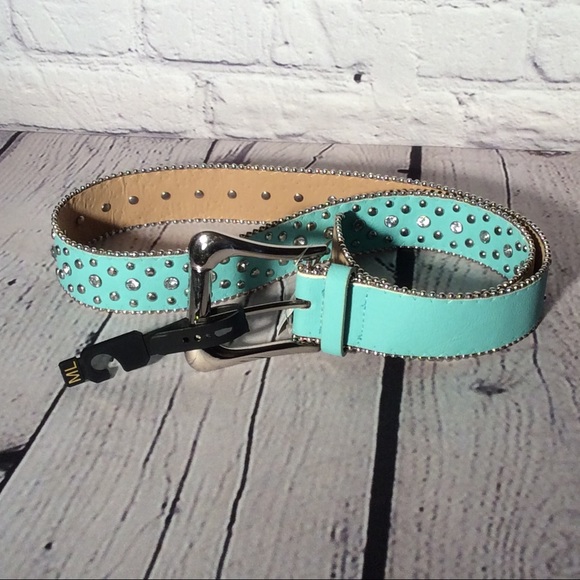 ‼️SOLD ‼️Women’s Western Belt Size M/L Aqua - Picture 3 of 5
